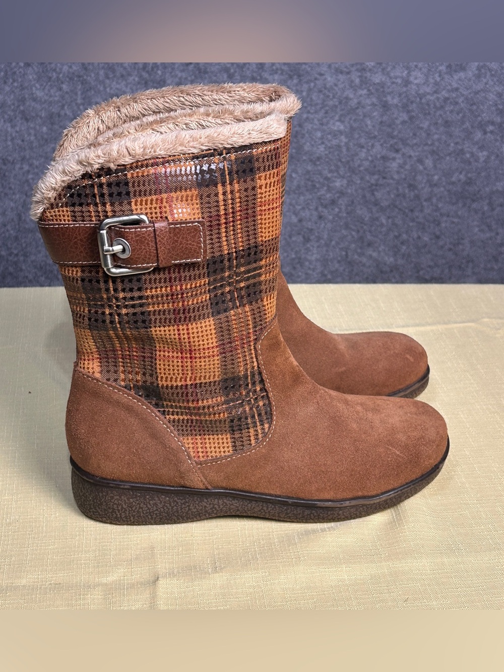 Naturalizer Prema Women’s 6 Brown Suede Plaid Boots Cabincore Preppy Rustic Cozy